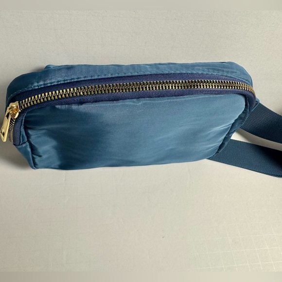 Fanny Pack Blue Crossbody Bag for Women and Men. - Picture 2 of 11